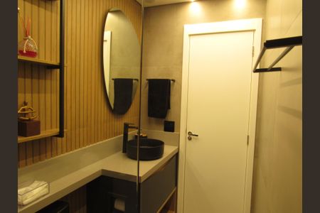 Apartamento à venda com 83m², 2 quartos e 1 vagaBanheiro 2