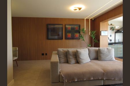 Apartamento à venda com 83m², 2 quartos e 1 vagaSala