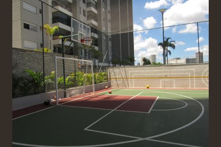 Apartamento à venda com 83m², 2 quartos e 1 vagaÁrea comum - Quadra