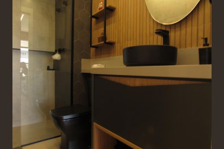 Apartamento à venda com 83m², 2 quartos e 1 vagaBanheiro 2