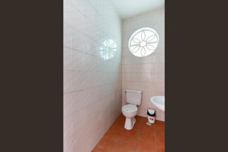 Casa à venda com 500m², 4 quartos e 2 vagasLavabo 2 do salão de festas