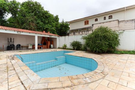 Casa à venda com 500m², 4 quartos e 2 vagasPiscina