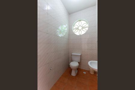 Casa à venda com 500m², 4 quartos e 2 vagasLavabo 1 do salão de festas