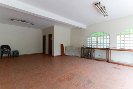 Casa à venda com 500m², 4 quartos e 2 vagasSalão de festas