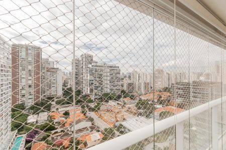 Apartamento à venda com 144m², 3 quartos e 2 vagas Apartamento à venda com 144m², 3 quartos e 2 vagasVista da Varanda