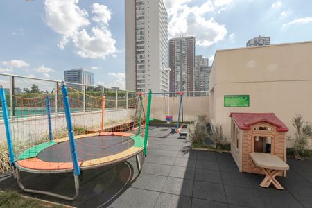 Apartamento à venda com 144m², 3 quartos e 2 vagas Apartamento à venda com 144m², 3 quartos e 2 vagasPlayground