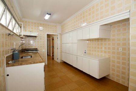 Apartamento para alugar com 150m², 2 quartos e 1 vaga Apartamento para alugar com 150m², 2 quartos e 1 vagaCozinha