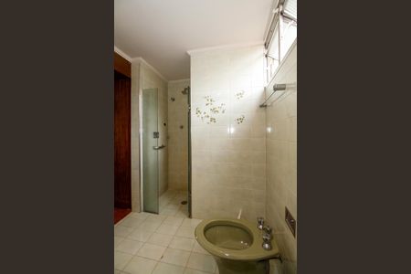 Apartamento para alugar com 150m², 2 quartos e 1 vaga Apartamento para alugar com 150m², 2 quartos e 1 vagaBanheiro da Suíte