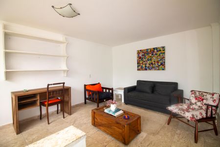 Sala de casa para alugar com 1 quarto, 40m² em Campo Belo, São Paulo