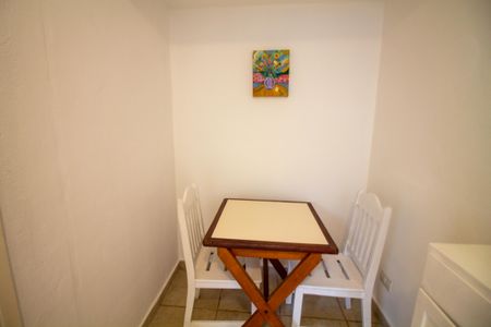 Casa para alugar com 40m², 1 quarto e sem vaga Casa para alugar com 40m², 1 quarto e sem vagaCopa