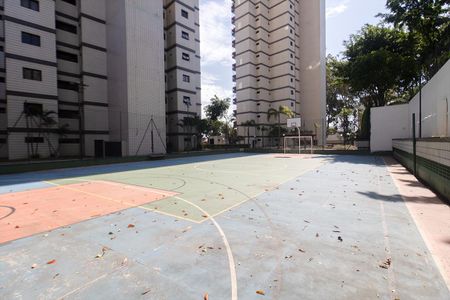 Apartamento à venda com 138m², 2 quartos e 2 vagasquadra_3