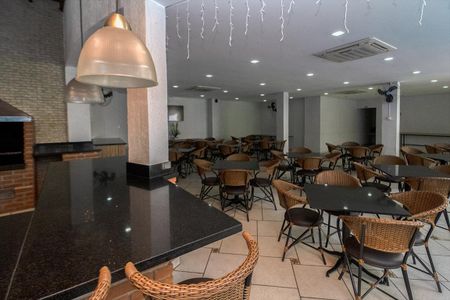 Apartamento à venda com 138m², 2 quartos e 2 vagassalão de festas com churrasqueira_4