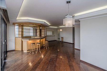 Apartamento à venda com 138m², 2 quartos e 2 vagassala_5