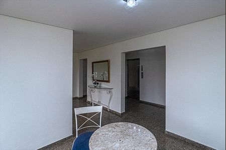 Apartamento à venda com 138m², 2 quartos e 2 vagashall de entrada_3