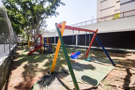 Apartamento à venda com 138m², 2 quartos e 2 vagasplay ground_4