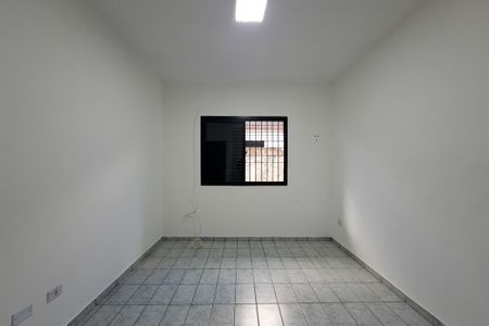 Quarto de casa de condomínio para alugar com 1 quarto, 57m² em Sítio do Campo, Praia Grande