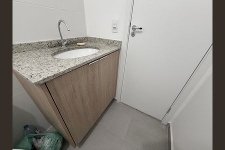 Apartamento à venda com 39m², 2 quartos e sem vagaBanheiro
