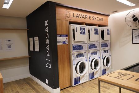 Apartamento à venda com 39m², 2 quartos e sem vagaÁrea externa