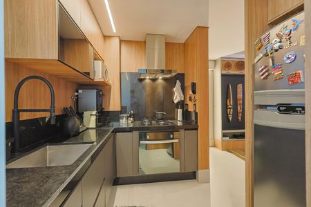 Apartamento à venda com 72m², 2 quartos e 2 vagas Apartamento à venda com 72m², 2 quartos e 2 vagasCozinha