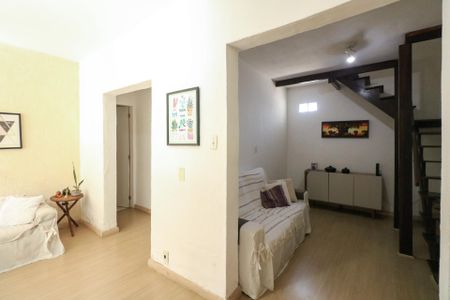 Sala de casa para alugar com 3 quartos, 100m² em Conceição, Diadema