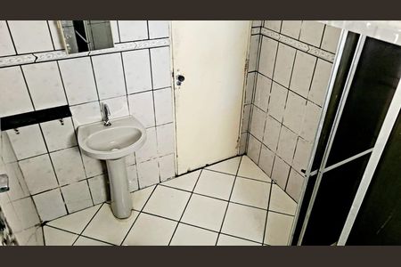 Casa para alugar com 100m², 2 quartos e 4 vagas Casa para alugar com 100m², 2 quartos e 4 vagasBanheiro