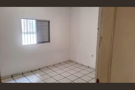 Casa para alugar com 100m², 2 quartos e 4 vagas Casa para alugar com 100m², 2 quartos e 4 vagasQuarto