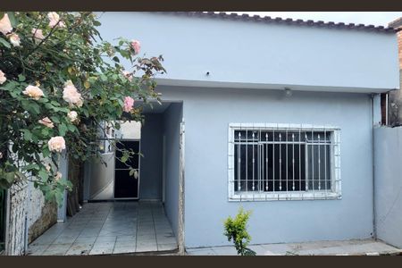 Casa para alugar com 100m², 2 quartos e 4 vagas Casa para alugar com 100m², 2 quartos e 4 vagasÁrea externa