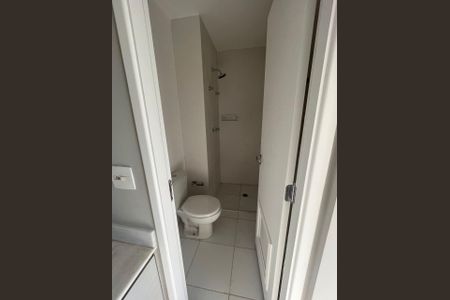 Banheiro de apartamento para alugar com 1 quarto, 43m² em Melville Empresarial Ii, Barueri