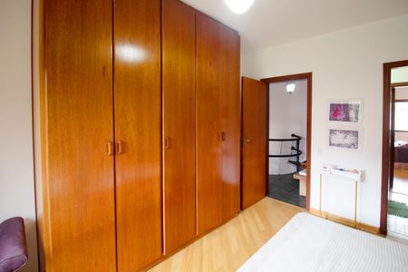 Casa para alugar com 340m², 4 quartos e 4 vagas