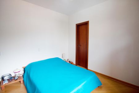 Casa para alugar com 340m², 4 quartos e 4 vagas