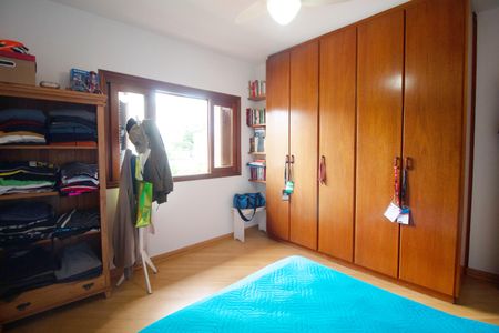 Casa para alugar com 340m², 4 quartos e 4 vagas