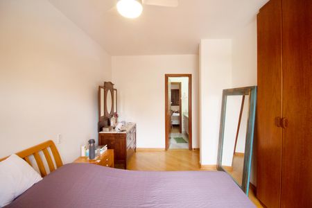 Casa para alugar com 340m², 4 quartos e 4 vagas