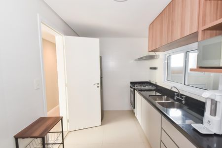 Apartamento para alugar com 98m², 3 quartos e 2 vagasCozinha