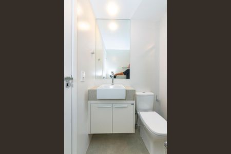Apartamento para alugar com 65m², 2 quartos e 2 vagasBanheiro da Suíte