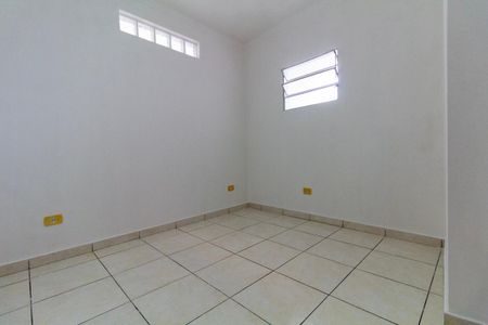 Casa para alugar com 61m², 2 quartos e sem vagaQuarto 1