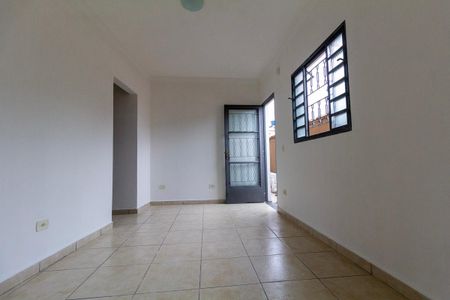 Sala de casa para alugar com 2 quartos, 61m² em Vila Nhocuné, São Paulo