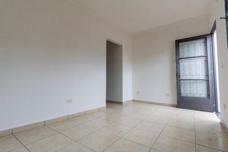 Sala de casa para alugar com 2 quartos, 61m² em Vila Nhocuné, São Paulo