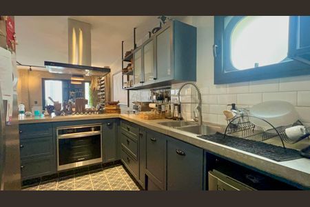 Apartamento à venda com 115m², 3 quartos e 1 vaga Apartamento à venda com 115m², 3 quartos e 1 vagaCozinha