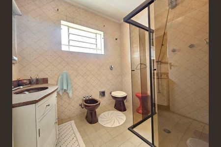 Casa para alugar com 180m², 3 quartos e 2 vagasBanheiro