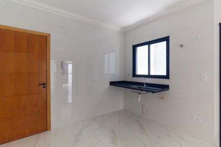Cozinha de apartamento para alugar com 2 quartos, 48m² em Vila Paulo Silas, São Paulo