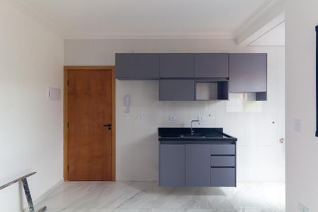 Cozinha de apartamento para alugar com 2 quartos, 41m² em Vila Paulo Silas, São Paulo