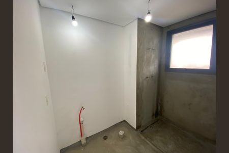 Apartamento à venda com 189m², 4 quartos e 3 vagas Apartamento à venda com 189m², 4 quartos e 3 vagasBanheiro Suíte 2