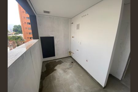 Apartamento à venda com 189m², 4 quartos e 3 vagas Apartamento à venda com 189m², 4 quartos e 3 vagasÁrea de Serviço