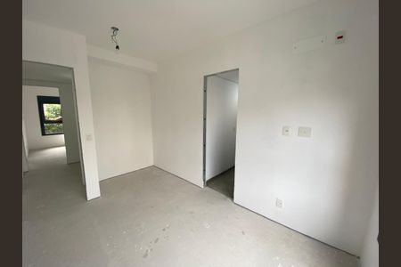 Apartamento à venda com 4 quartos, 189m² em Vila Uberabinha, São Paulo