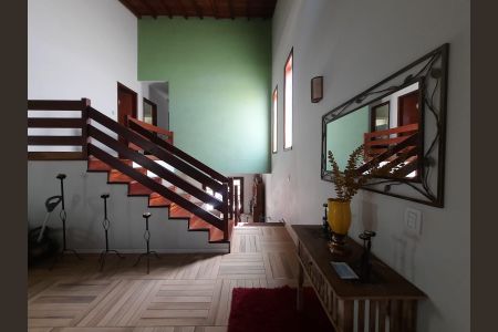 Casa à venda com 212m², 3 quartos e 4 vagas Casa à venda com 212m², 3 quartos e 4 vagasSala