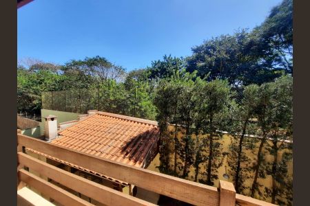 Casa à venda com 212m², 3 quartos e 4 vagas Casa à venda com 212m², 3 quartos e 4 vagasVista