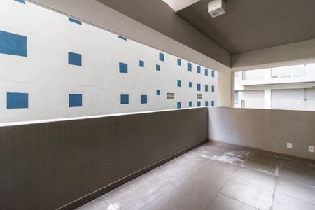 Varanda de kitnet/studio para alugar com 1 quarto, 44m² em Pinheiros, São Paulo