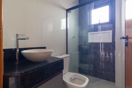 Apartamento para alugar com 33m², 2 quartos e sem vagaBanheiro