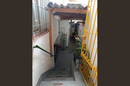 Entrada de casa para alugar com 2 quartos, 50m² em Vila Herminia, São Paulo