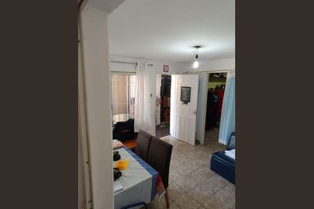 Sala de casa para alugar com 2 quartos, 50m² em Vila Herminia, São Paulo